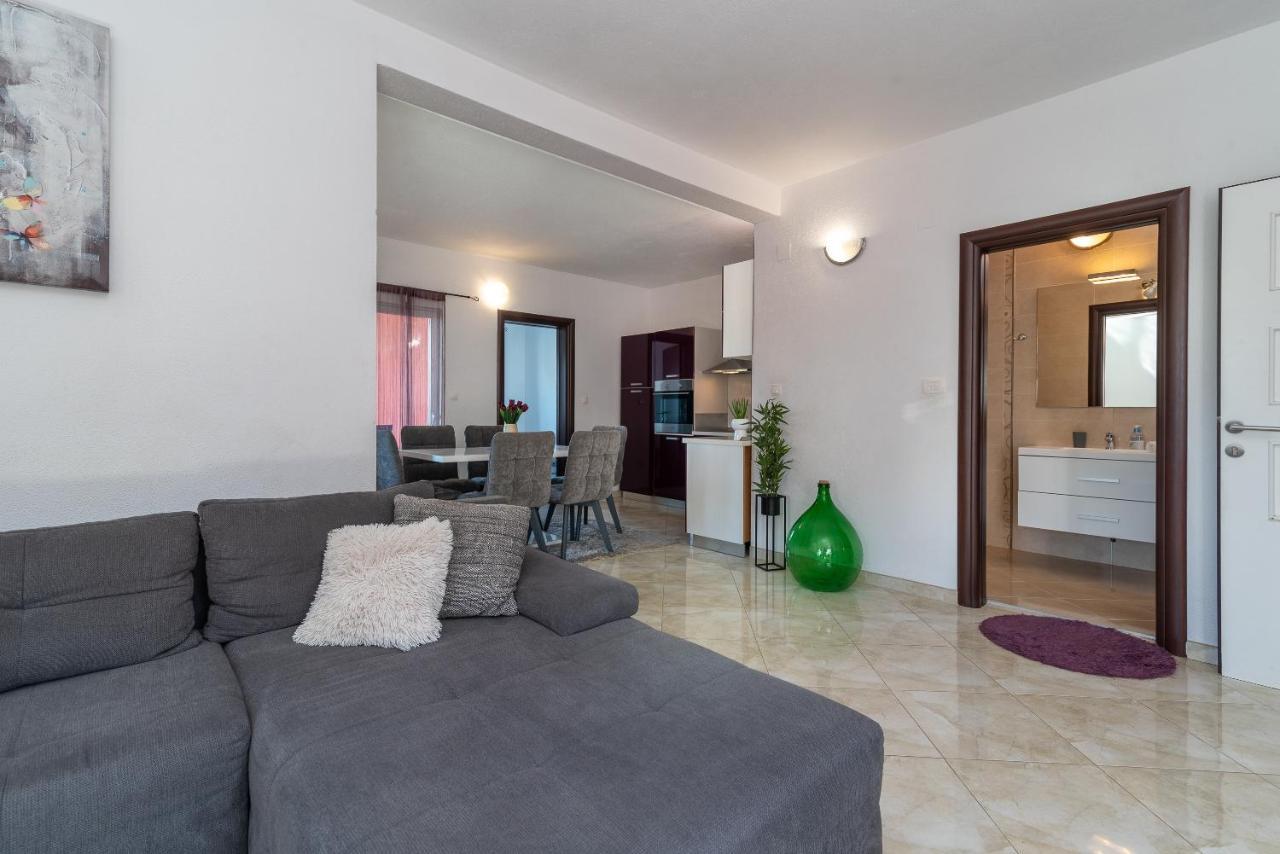 Villa Nostra Trogir Exterior foto