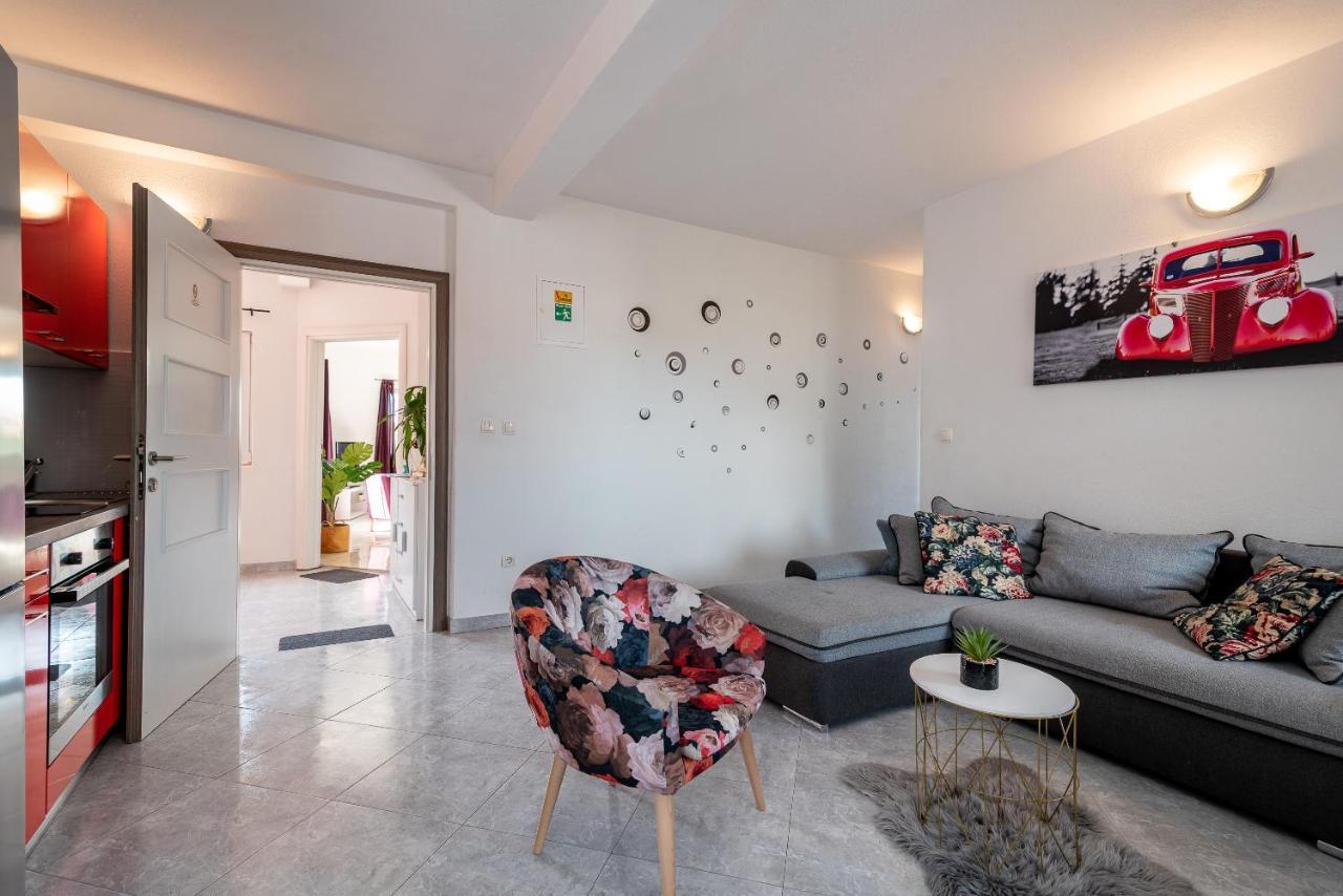 Villa Nostra Trogir Exterior foto